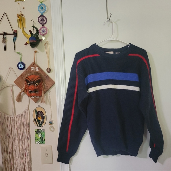 Vintage 80s BOG Sports Crewneck Sweater - Picture 2 of 5
